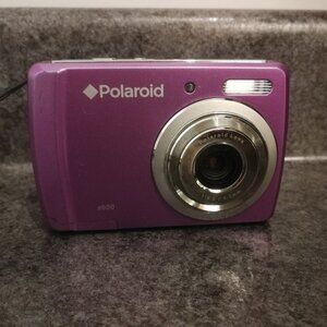 WORKING Polaroid purple digital camera 2000s